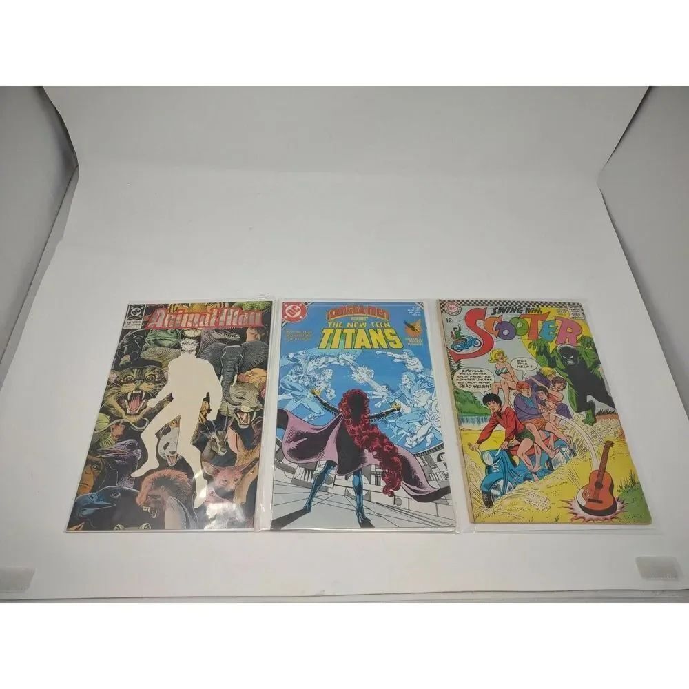 DC Comics Vintage Lot Copper Silver Age Animal Man New Teen Titans Swing Scooter